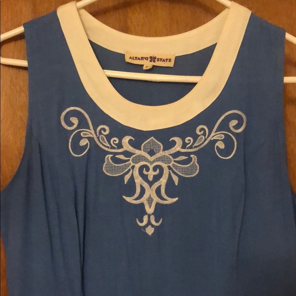 Embroidered a-line Altar’d State dress - Picture 2 of 4